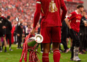 Liverpool won the 2019/20 Premier League title